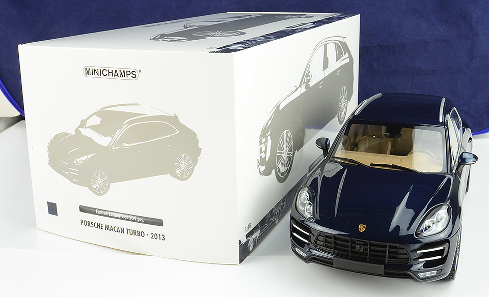 110062507 Porsche Macan Turbo 2013 Blue Metallic