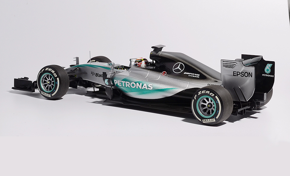 110150044 L.Hamilton-2015 MERCEDES AMG PETRONAS F1 Team