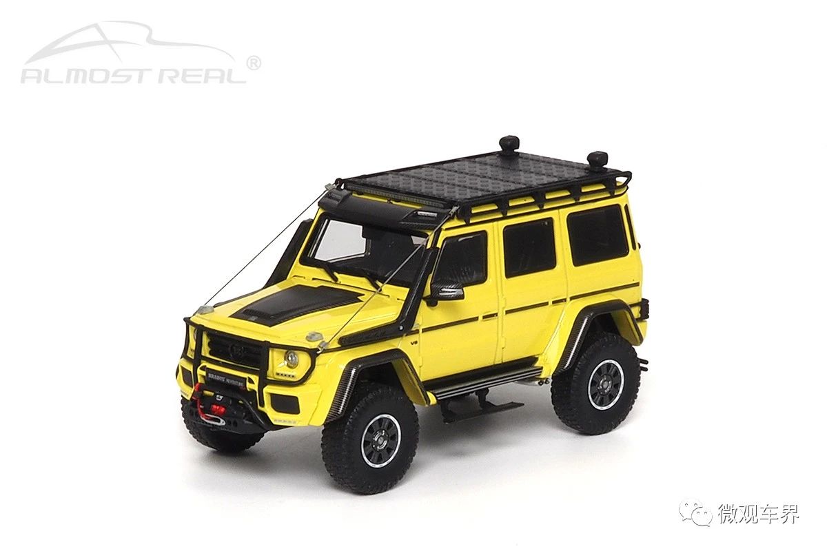 Brabus 550 Adventure Mercedes-Benz G-Class 4×4² - 2017 - Electric Beam Yellow 1/43 中文：博速550探险版 2017款 黄色 1/43 颜色：黄色车身，黑色内饰，配碳纤维装饰 比例：1/43 主要特征：博速探险版套件，行李架，越野轮胎，备胎架，仿真线缆绞盘，前轮转向